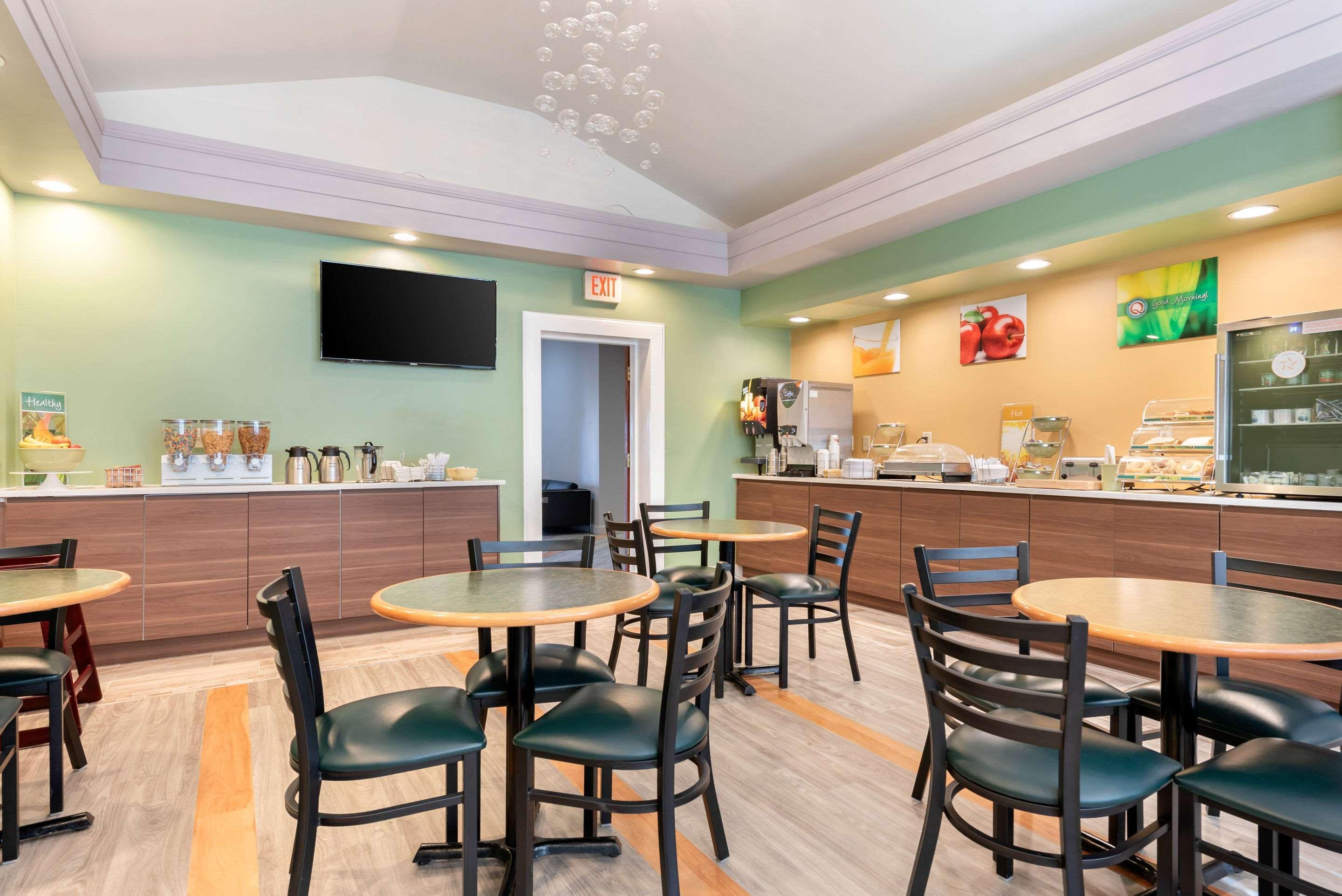 Quality Inn Fairborn Exterior foto
